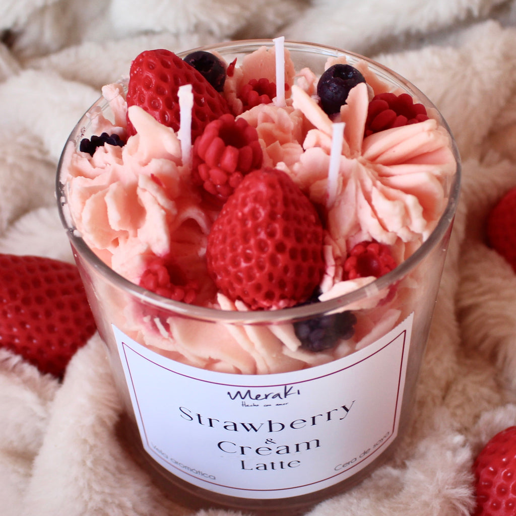 Strawberry & Cream Latte
